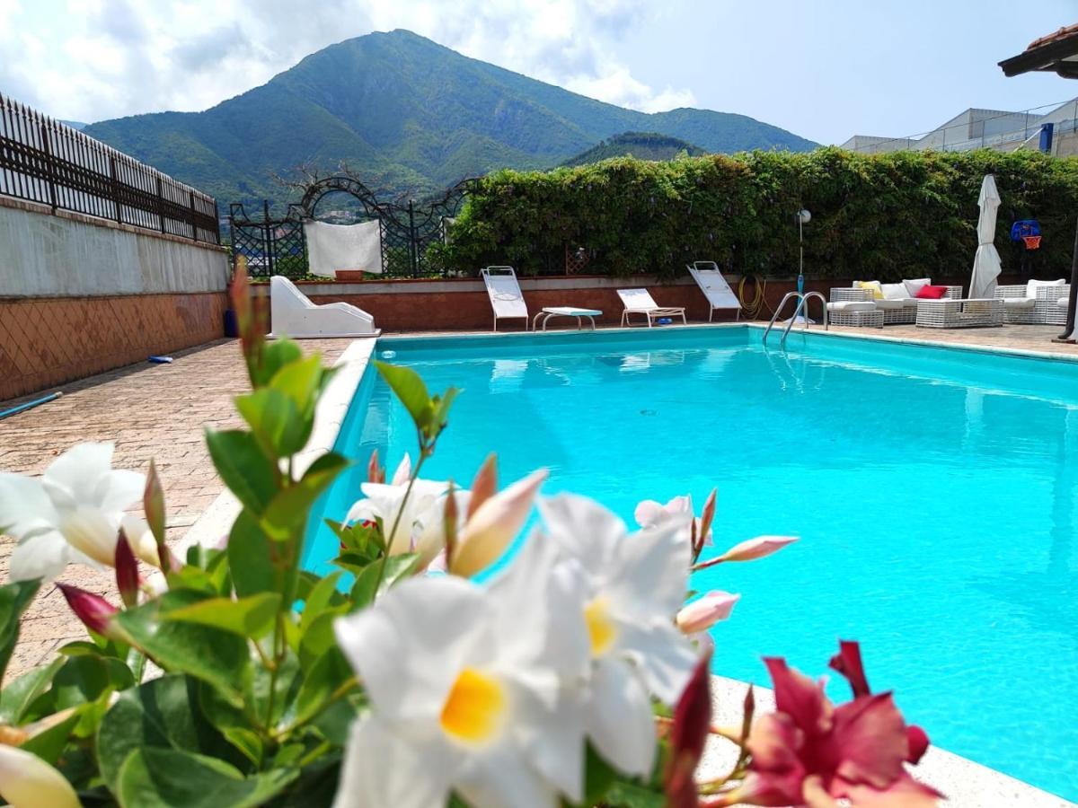 Villa Morena 카바드티레니 외부 사진